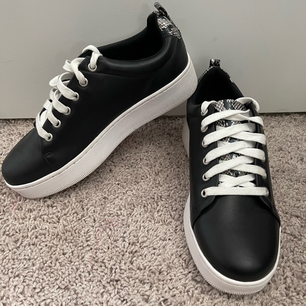 Halogen Sneakers